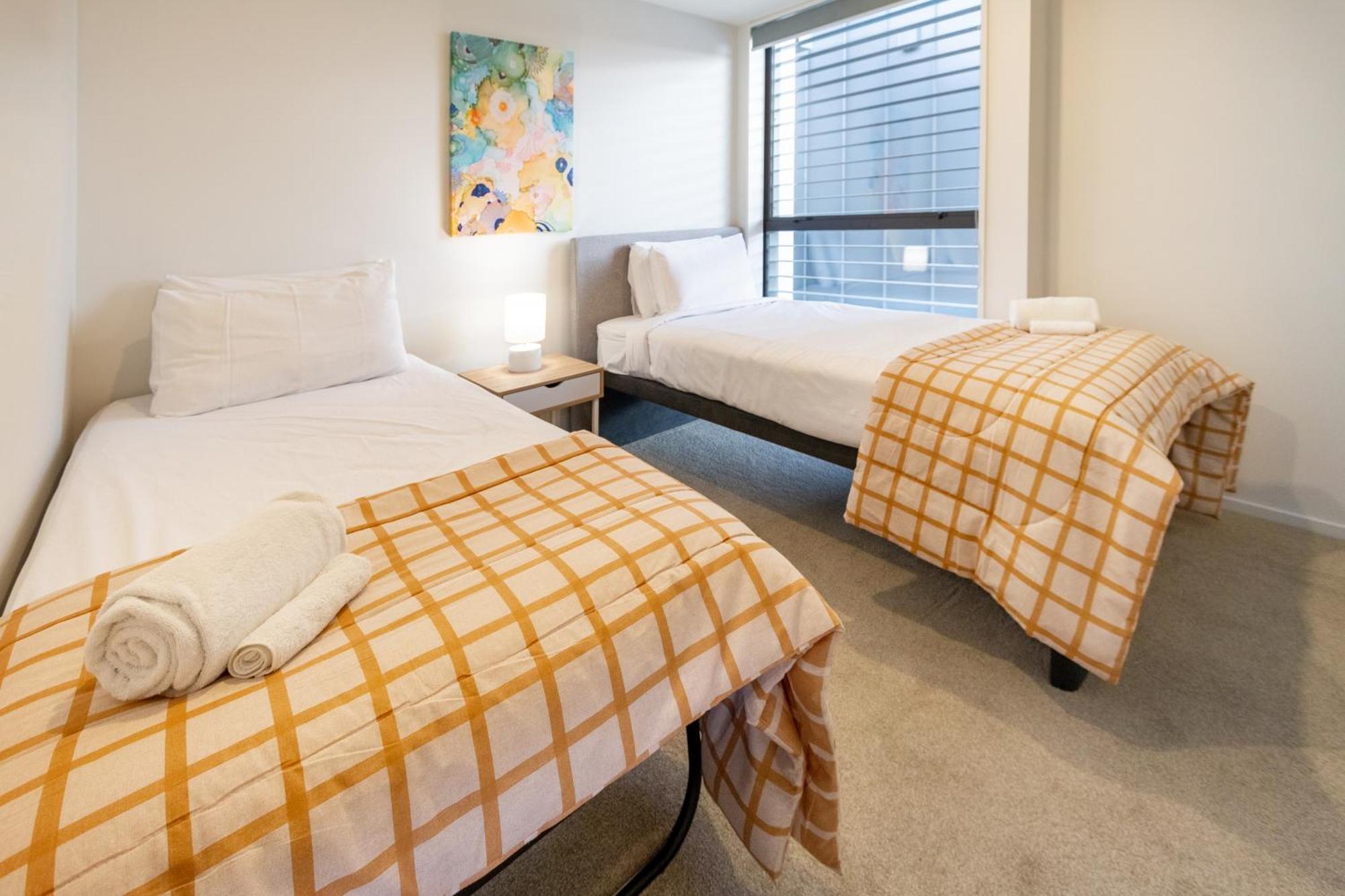 Modern 2 Bed 2 Bath Opposite Hagley Park Apartment Christchurch Luaran gambar