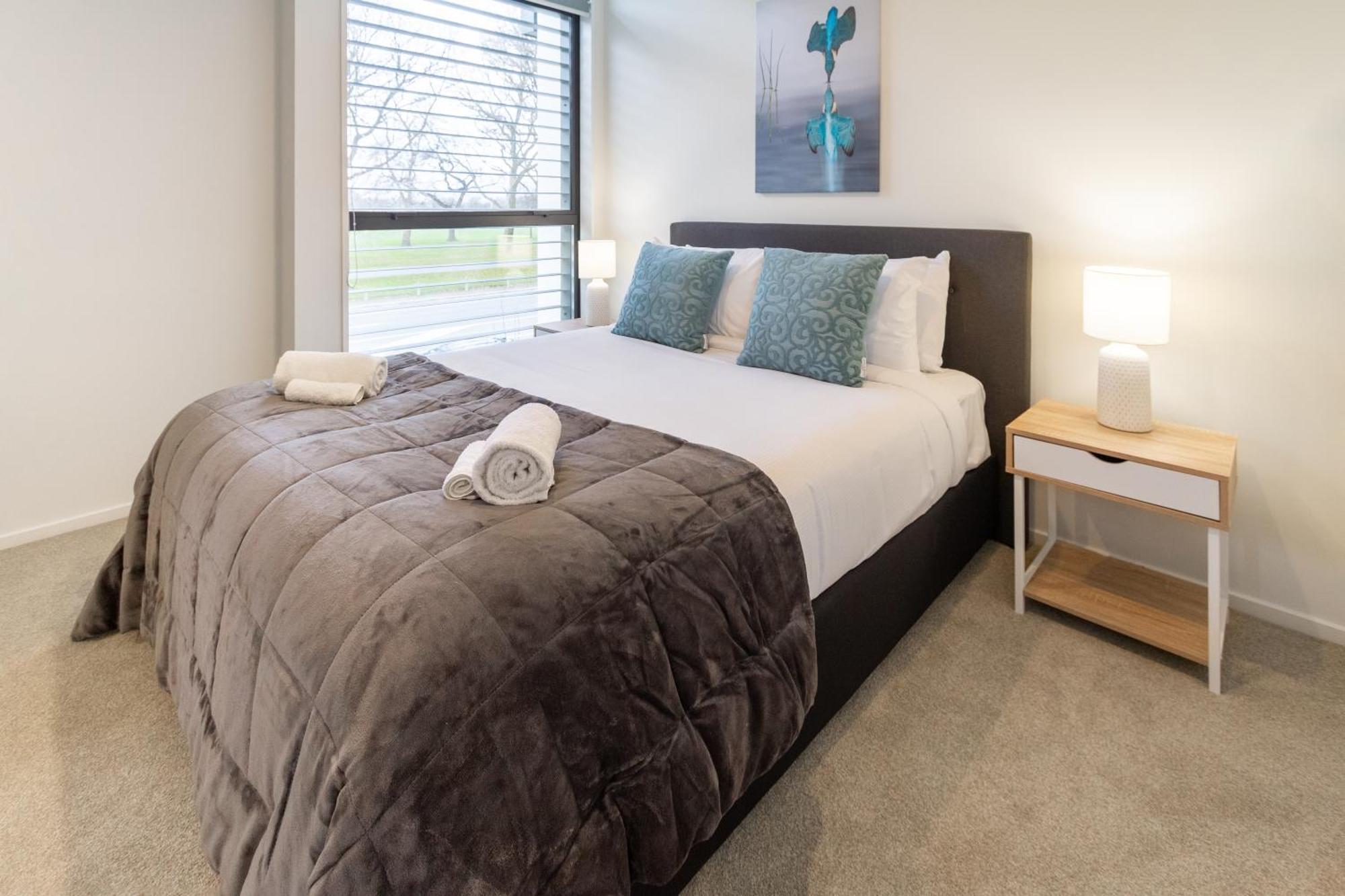Modern 2 Bed 2 Bath Opposite Hagley Park Apartment Christchurch Luaran gambar